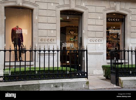 gucci champs|gucci montaigne paris.